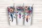 Preview: Drei elegante Tumbler mit detailreichen Blumen-, Kristall- und Federdesigns in leuchtenden Farben auf weißem Hintergrund. Perfekt für Liebhaber von Boho- und Naturmotiven.