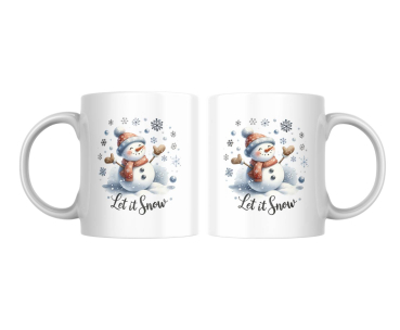 Weihnachtstasse mit Schneemannmotiv und dem Schriftzug 'Let it Snow'. Der fröhliche Schneemann mit Schal und Mütze ist von Schneeflocken umgeben, das Design ist auf beiden Seiten der Tasse zu sehen. Perfekt für winterliche Getränke und weihnachtliche Stim